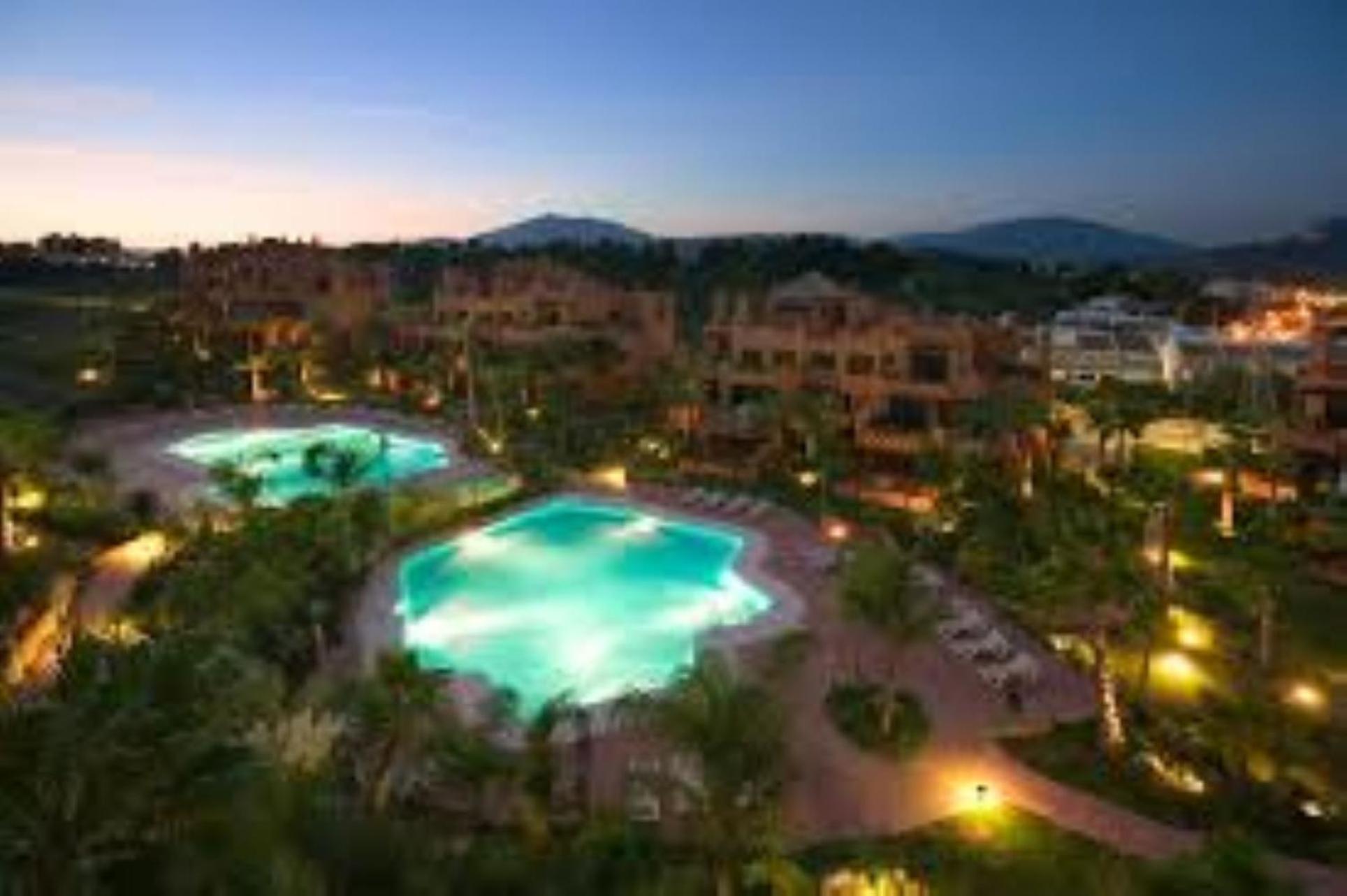 Aloha Hill Club Lluxury 5 Star Golf Resort Near Puerto Banus And Марбеля Екстериор снимка