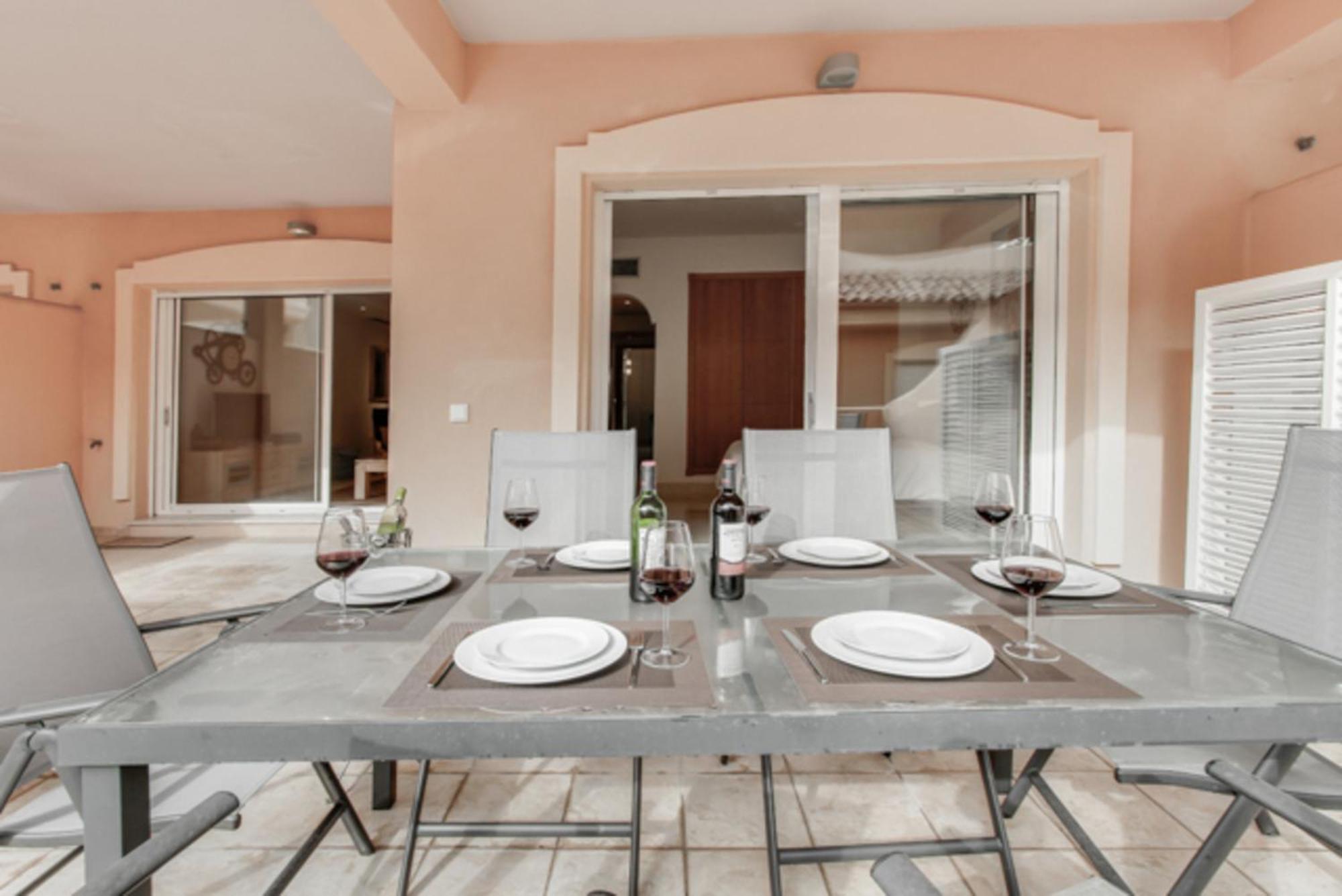 Aloha Hill Club Lluxury 5 Star Golf Resort Near Puerto Banus And Марбеля Екстериор снимка