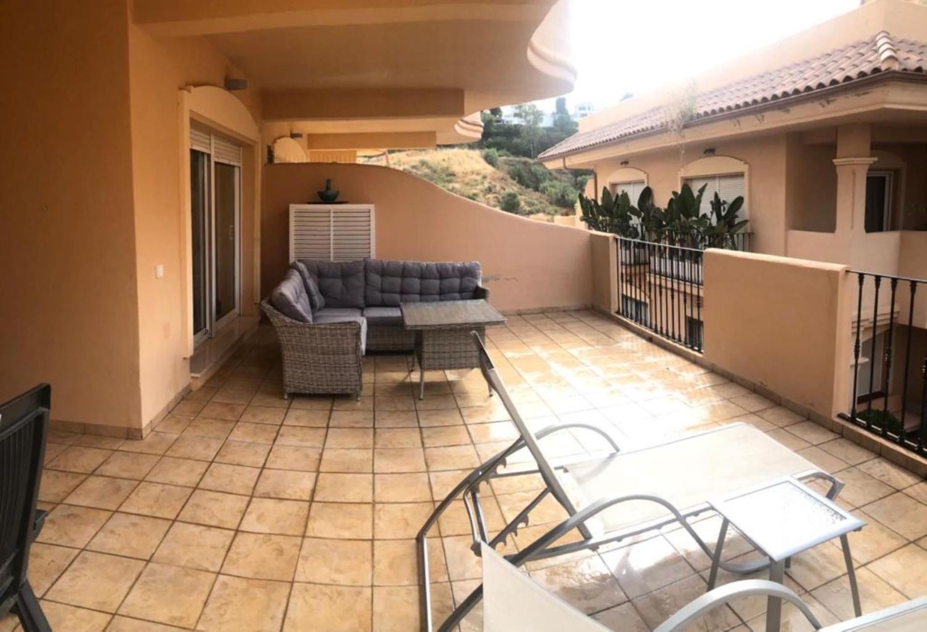 Aloha Hill Club Lluxury 5 Star Golf Resort Near Puerto Banus And Марбеля Екстериор снимка