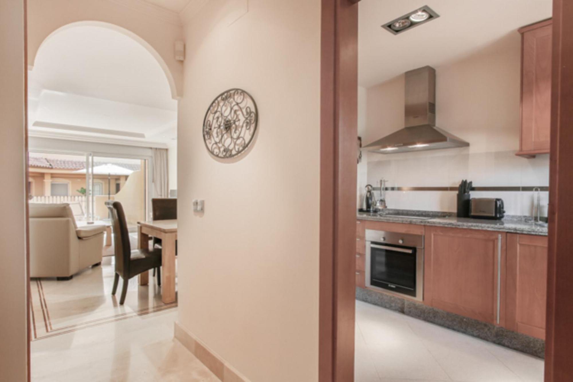 Aloha Hill Club Lluxury 5 Star Golf Resort Near Puerto Banus And Марбеля Екстериор снимка